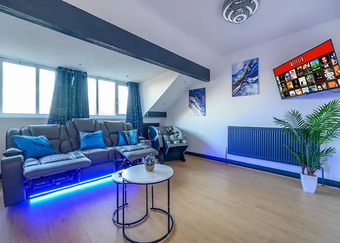 F14gh - Boutique & Cozy