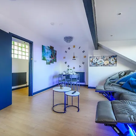 F14gh - Boutique & Cozy