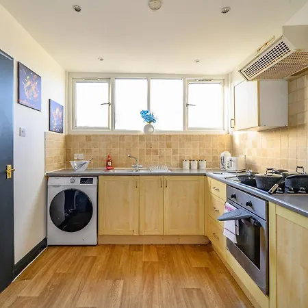 F14gh - Boutique & Cozy *